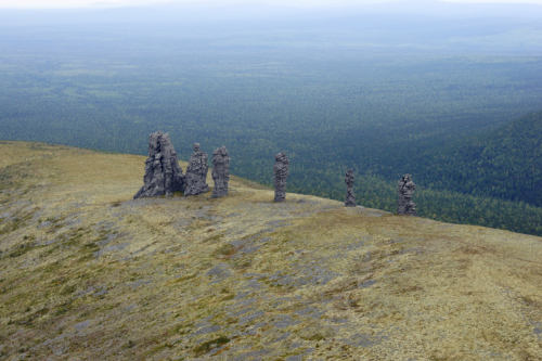 Manpupuner Ridge