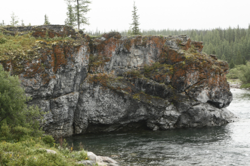 The Begemot (hippopotamus) Rock (the Sanavozh tourist camp)