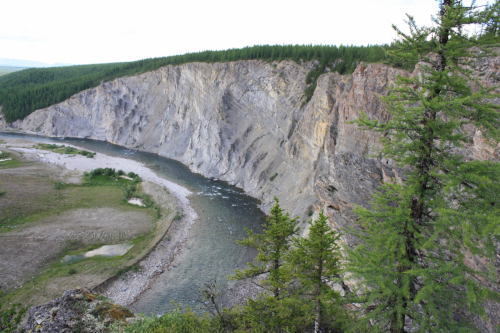 Rocks in the Orlinyj camp area. On the right - the gold-mining polygon